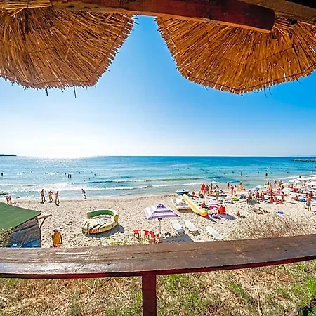 Riviera מלון רבדה