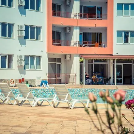 Riviera 4* רבדה