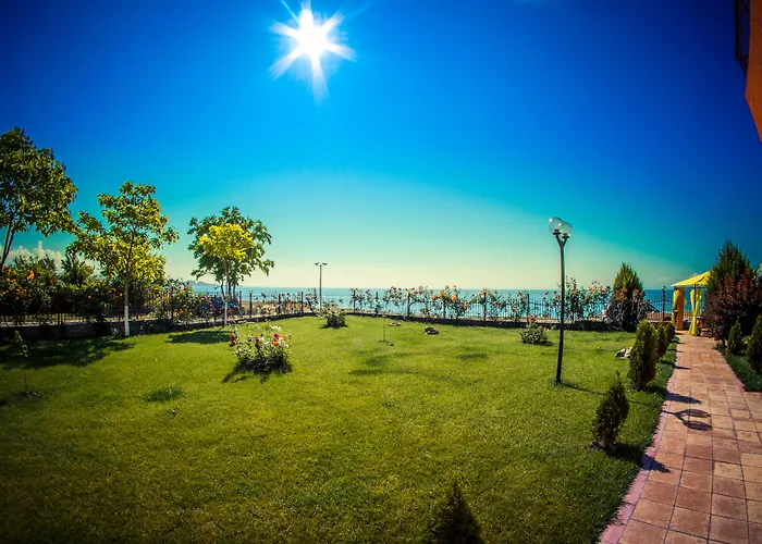 Riviera 4* Равда